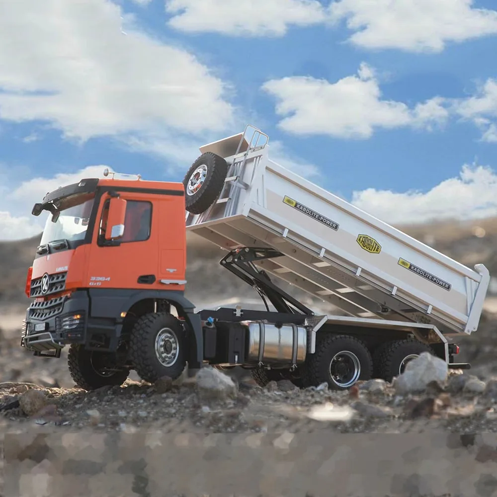 Tipping a load on the gravel road